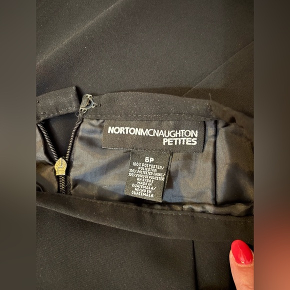 ‼️ Sale ‼️ Norton McNaughton Women's Black Blazer and Skirt Set - Picture 15 of 15